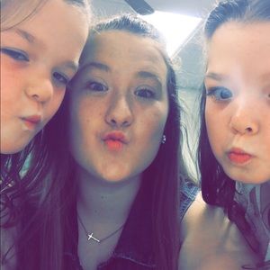 Meet your Posher, Mackenzie